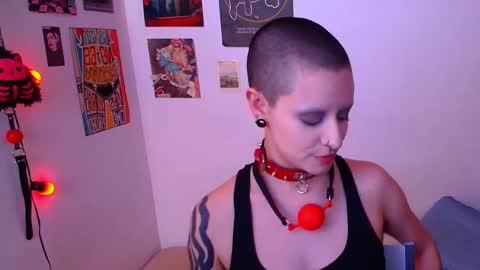 ravendarkness_ online show from 02-21-26, 08:54