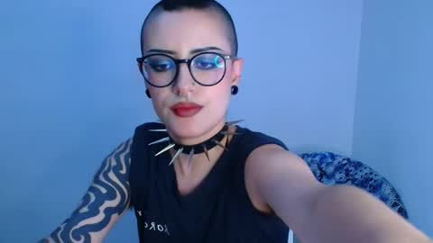 ravendarkness_ online show from 04-09-26, 12:54