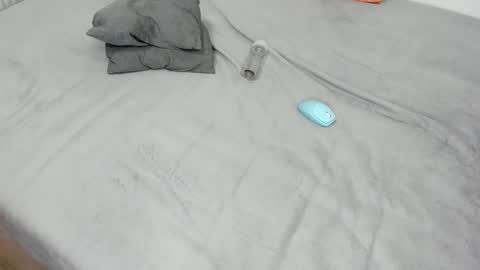 Raveneusbiter online show from 02-03-26, 06:57