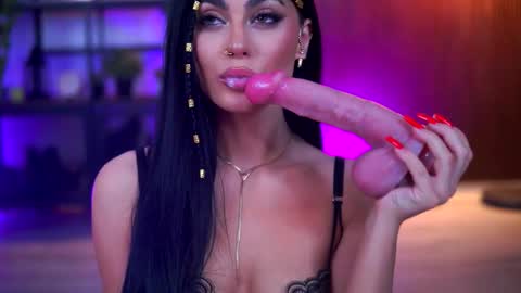 Lav online show from 02-17-26, 07:42