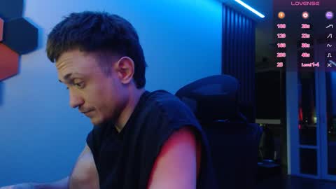 Snapshot of ravine_doleg chatting on 09-11-25, 08:42 Alex Nash online show from 09-11-25, 08:42