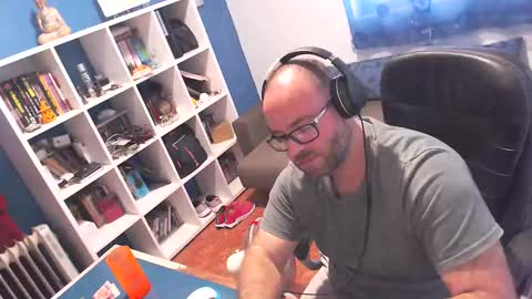 ravingr3d3 online show from 09-20-25, 03:46