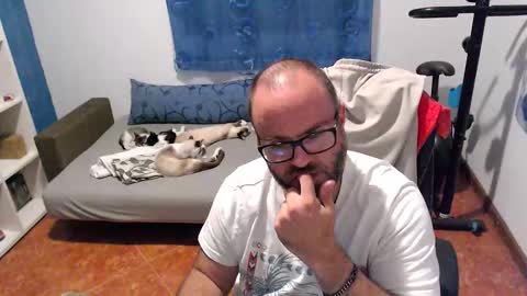 ravingr3d3 online show from 09-28-25, 01:22