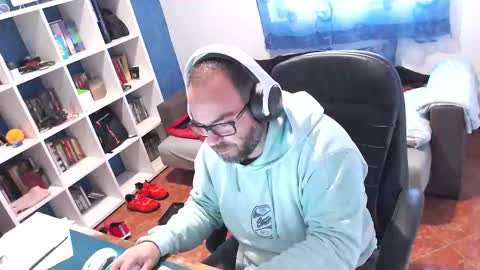 ravingr3d3 online show from 12-03-25, 09:51