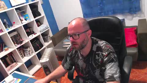 ravingr3d3 online show from 04-19-26, 09:28