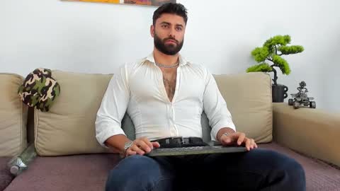 Adam online show from 01-09-26, 07:11