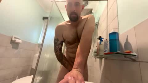 Snapshot of rawdillz121 chatting on 02-20-26, 12:07 Down under guy online show from 02-20-26, 12:07