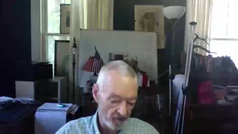 Snapshot of ray1776ray chatting on 10-16-25, 04:19 ray1776ray online show from 10-16-25, 04:19