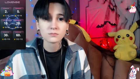 Snapshot of ray__taylor chatting on 12-06-24, 08:18 Ray online show from 12-06-24, 08:18