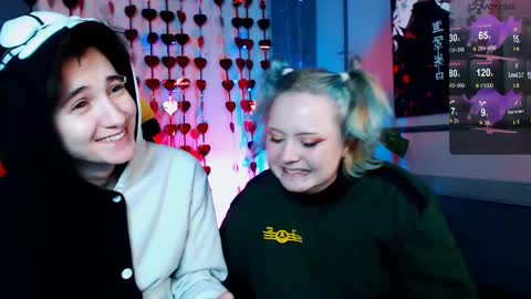 Snapshot of ray__taylor chatting on 02-14-25, 10:04 Ray online show from 02-14-25, 10:04