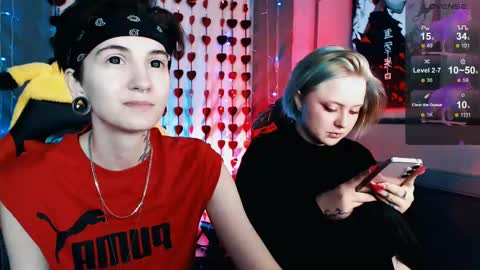 Snapshot of ray__taylor chatting on 02-18-25, 06:47 Ray online show from 02-18-25, 06:47