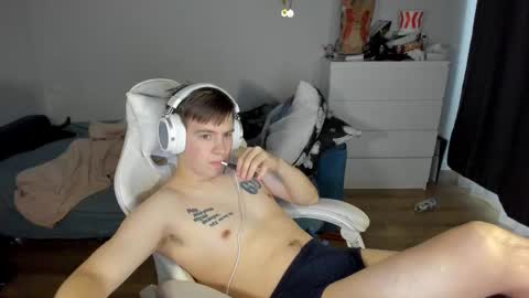 Ray online show from 09-19-25, 12:50