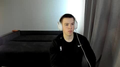 Ray online show from 04-13-26, 06:19