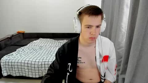 Ray online show from 04-15-26, 05:47