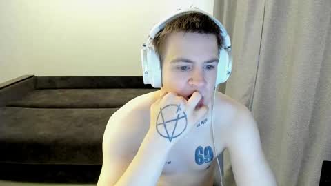 Ray online show from 04-22-26, 05:54