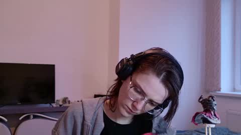Ray-Ray online show from 05-30-26, 05:43