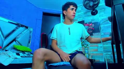 rayan_black online show from 12-15-24, 05:13