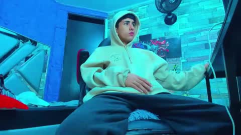rayan_black online show from 12-16-24, 10:29