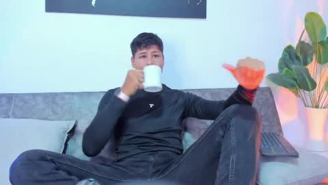 rayden_boy online show from 06-04-26, 12:00