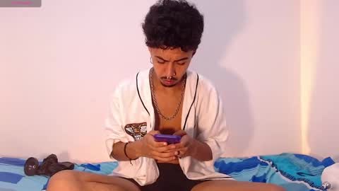 Rayn online show from 01-16-25, 02:51