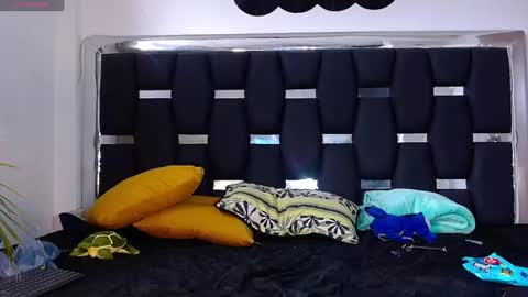 Rayn online show from 02-01-25, 07:34