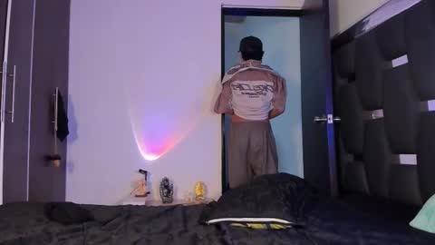 Rayn online show from 09-18-25, 08:55