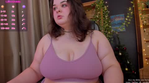 Snapshot of raydirin chatting on 01-02-25, 01:08 Ray online show from 01-02-25, 01:08