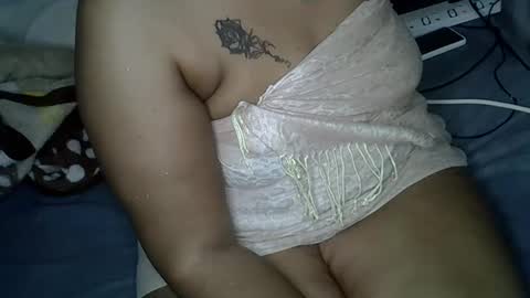 raylee810889 online show from 11-07-25, 06:08