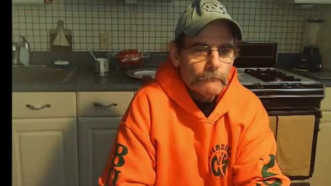 Ray online show from 01-09-25, 01:13