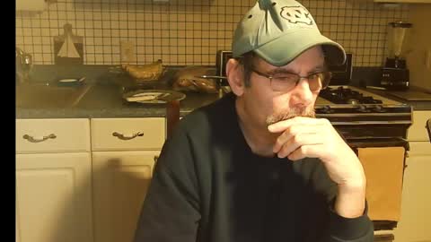 Ray online show from 02-04-25, 09:49