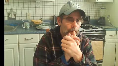 Ray online show from 02-24-25, 05:09