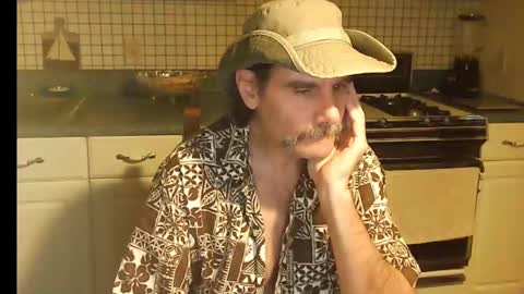 Ray online show from 10-06-25, 08:12