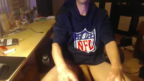 Snapshot of raymann8 chatting on 03-06-25, 08:16 Ray online show from 03-06-25, 08:16