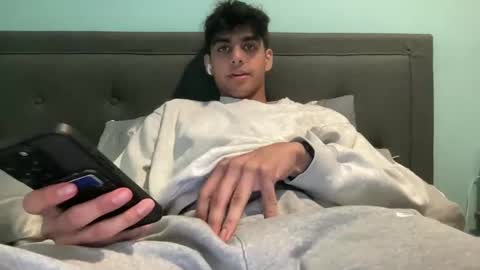 Snapshot of raymondg8596 chatting on 02-04-25, 07:11 raymondg8596 online show from 02-04-25, 07:11