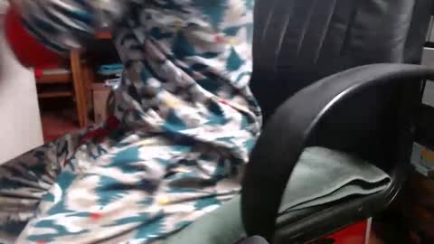 Ray online show from 12-31-24, 09:28