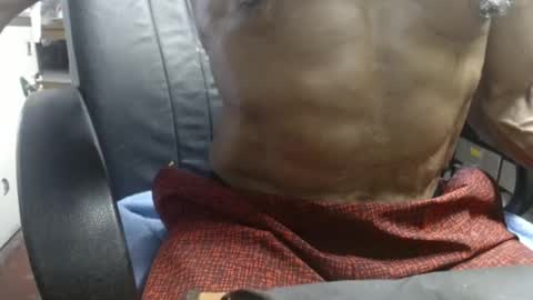 Ray online show from 10-11-25, 05:22