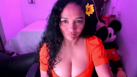 Danna online show from 03-09-26, 02:32