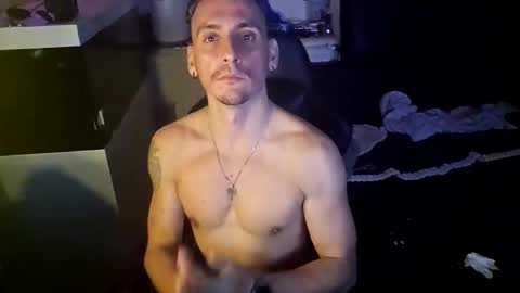 Rayzel online show from 01-07-26, 12:02