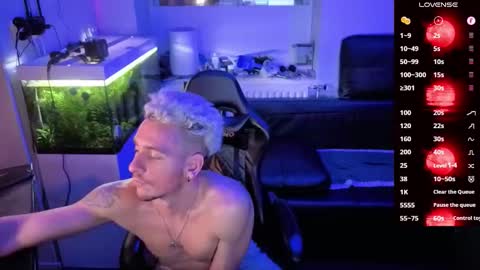 Rayzel online show from 02-17-26, 02:08