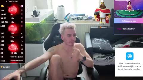Rayzel White online show from 05-17-26, 12:12