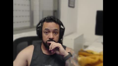 Snapshot of re_mazzeo chatting on 09-22-25, 02:24 Re Mazzeo online show from 09-22-25, 02:24