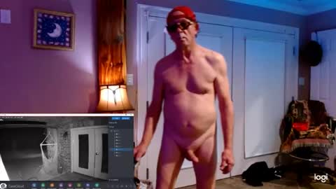 Snapshot of ready4aride2day chatting on 12-24-24, 09:39 ready4aride2day online show from 12-24-24, 09:39