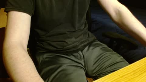 Scrappy Coco online show from 04-08-26, 11:27