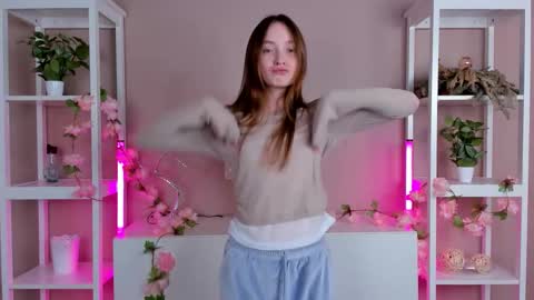 Sandy online show from 10-08-25, 03:15