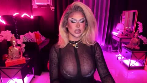 Snapshot of real_dom_phuta chatting on 09-12-25, 02:11 Miss Katrina De Futah Goddess of HELL online show from 09-12-25, 02:11