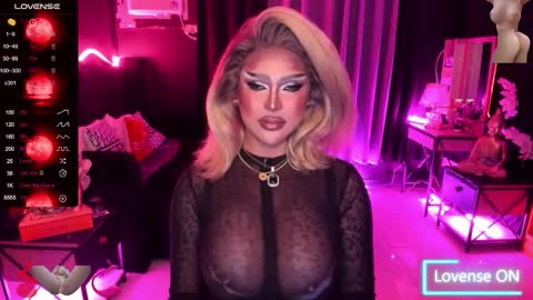 Snapshot of real_dom_phuta chatting on 09-19-25, 11:00 Miss Katrina De Futah Goddess of HELL online show from 09-19-25, 11:00