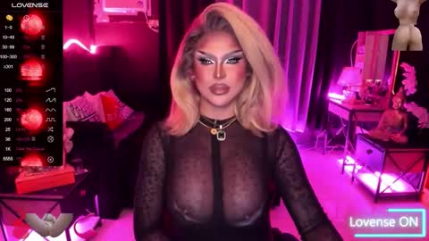 Snapshot of real_dom_phuta chatting on 10-05-25, 06:56 Miss Katrina De Futah Goddess of HELL online show from 10-05-25, 06:56