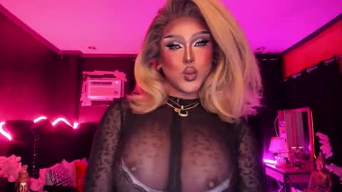 Snapshot of real_dom_phuta chatting on 11-07-25, 02:33 Miss Katrina De Futah Goddess of HELL online show from 11-07-25, 02:33