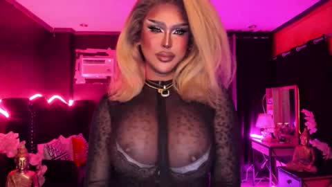 Snapshot of real_dom_phuta chatting on 11-08-25, 03:07 Miss Katrina De Futah Goddess of HELL online show from 11-08-25, 03:07