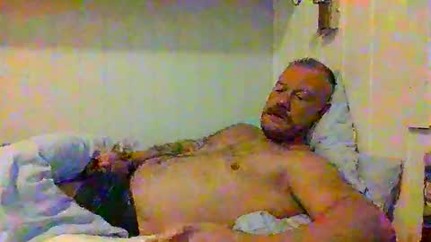 Snapshot of real_viking1 chatting on 10-05-25, 06:34 real_viking1 online show from 10-05-25, 06:34